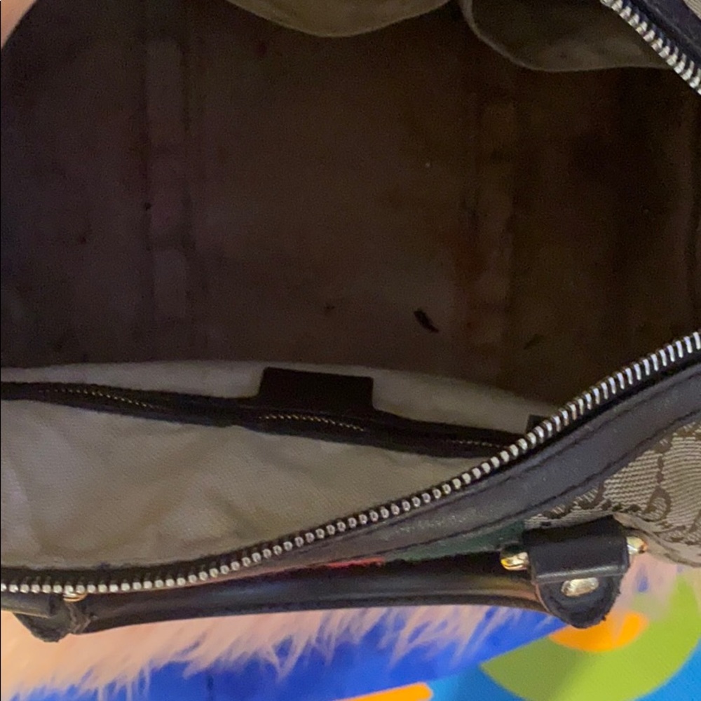 Authentic Gucci mini Duffle Bag - Picture 4 of 7